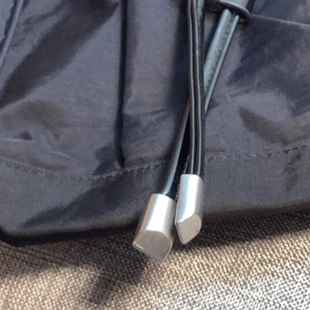 Baggalini black crossbody - Picture 4 of 16